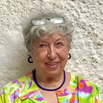 Dora Seaux